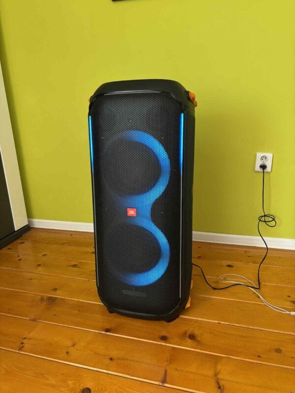 Prenájom JBL PartyBox 710 – výkonný párty reproduktor - Image 6